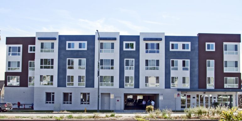 crenshaw family apartments 5110 crenshaw blvd los angeles ca